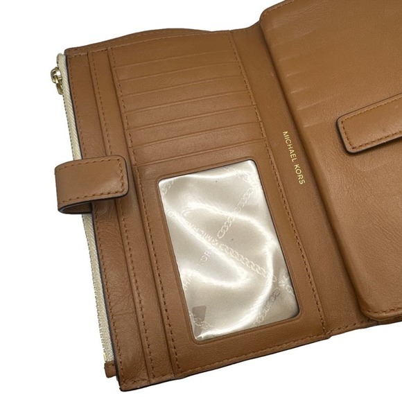 MICHAEL KORS Jet Set Phone Holder / Wallet - Picture 6 of 11